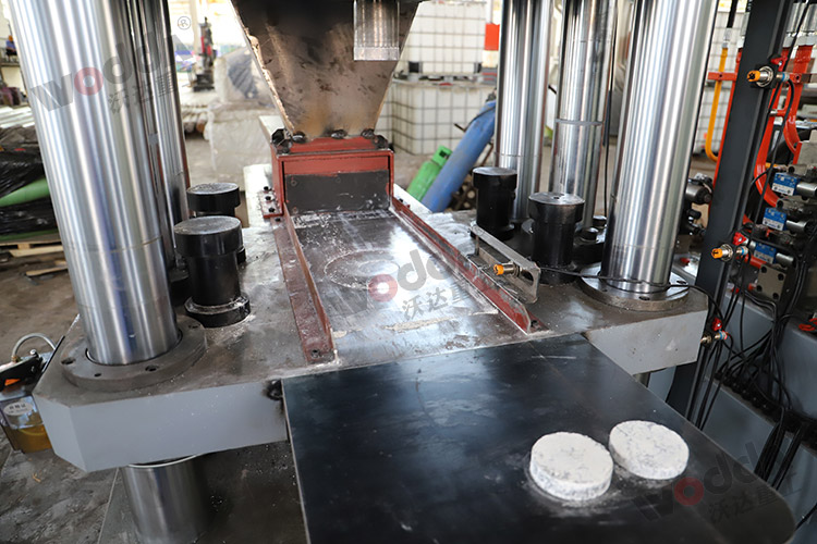 陶瓷粉末成型液壓機(jī)模具 陶瓷粉末成型液壓機(jī)模具