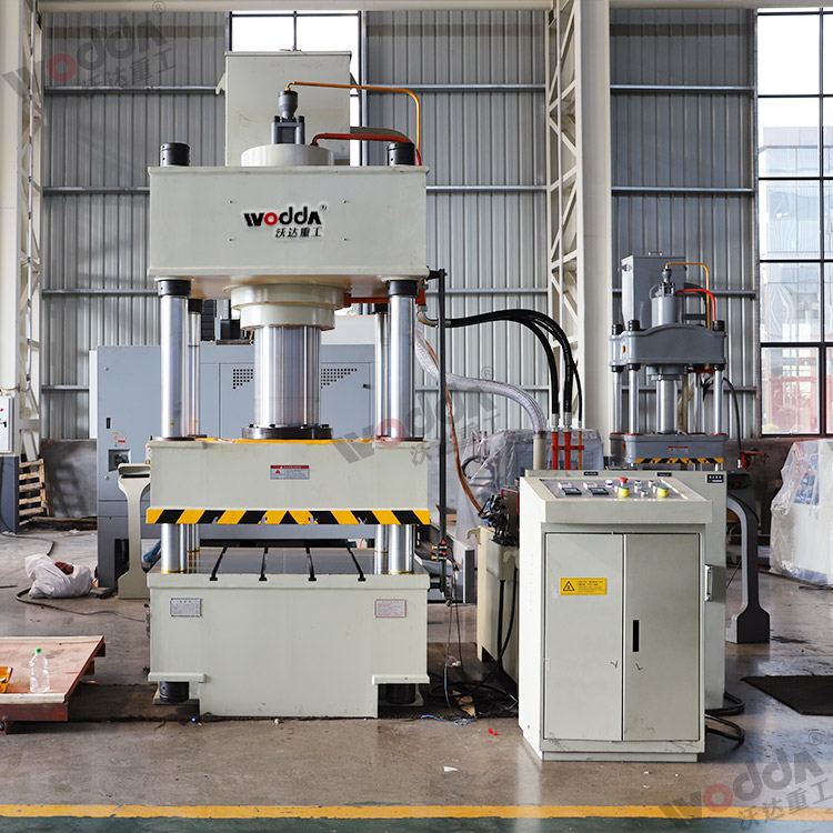 315噸四柱液壓機(圖2) 315噸四柱液壓機(圖2)