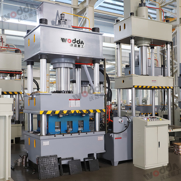 樹(shù)脂井蓋成型液壓機(jī)(圖1) 樹(shù)脂井蓋成型液壓機(jī)(圖1)