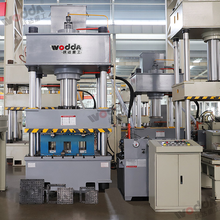 樹(shù)脂井蓋成型液壓機(jī)(圖2) 樹(shù)脂井蓋成型液壓機(jī)(圖2)